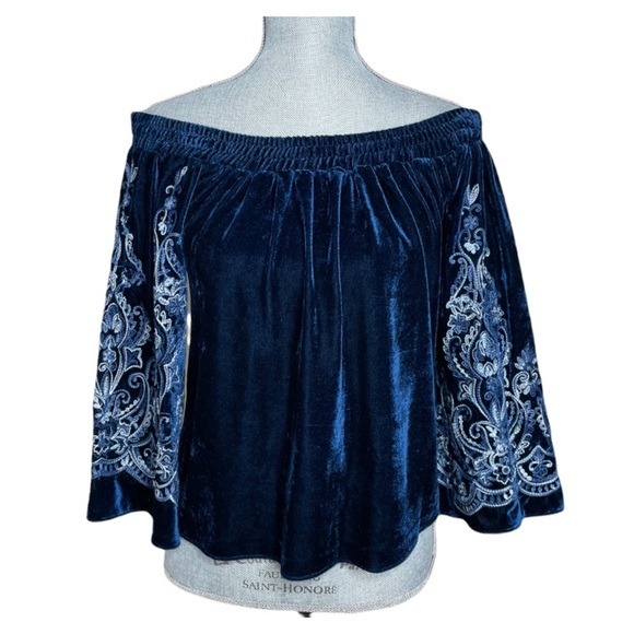 NWT ~ MISA LOS ANGELES LINEZ TOP - Picture 3 of 10